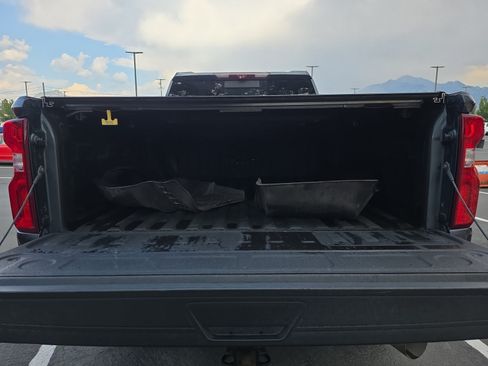 Used 2020 Chevrolet Silverado 2500 LTZ w/ Technology Package AWD/4WD image 27