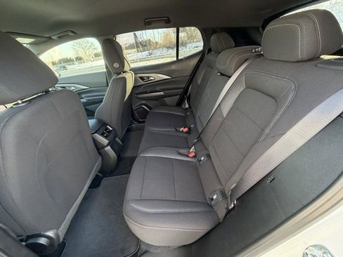 New 2026 Chevrolet Equinox EV LT image 35