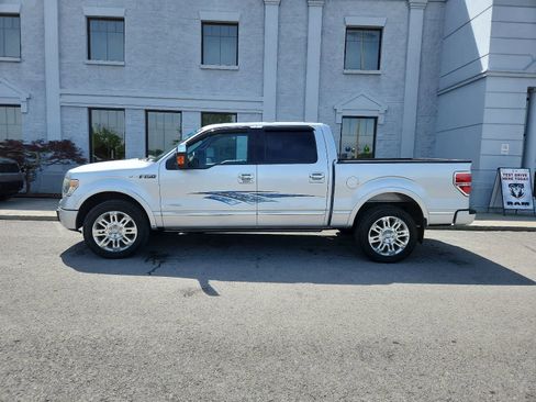 Used 2013 Ford F150 Platinum RWD image 2