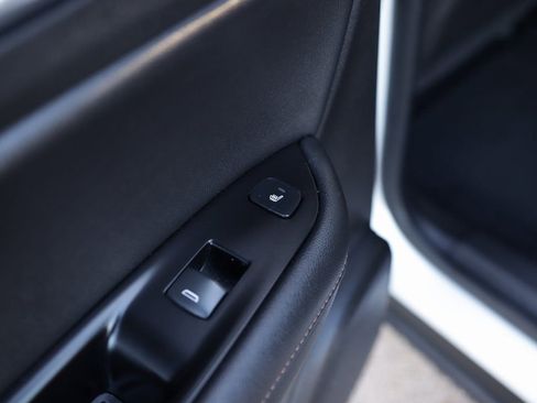 Used 2022 Chevrolet Blazer Premier w/ Enhanced Convenience Package image 30