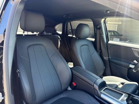 Used 2025 Mercedes-Benz GLA 250 image 16