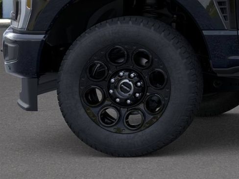 New 2026 Ford F250 Lariat w/ Black Appearance Package AWD/4WD image 19