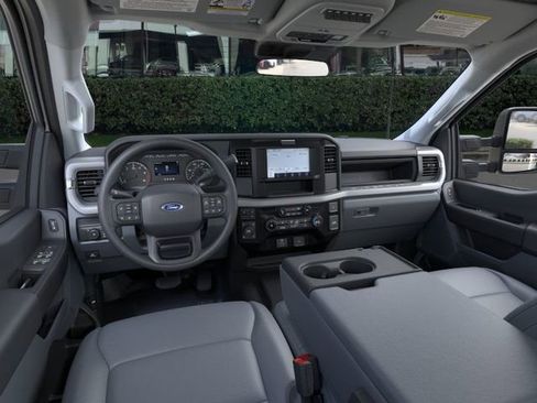 New 2026 Ford F350 XL w/ XL Chrome Package image 9