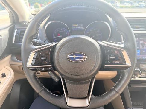 Used 2019 Subaru Outback 2.5i Limited image 5
