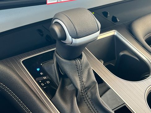 Certified 2026 Toyota Sienna XLE FWD image 21