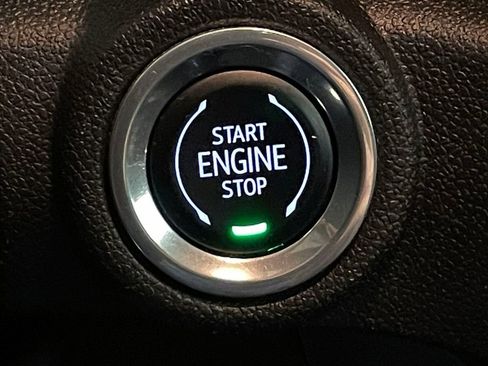 Used 2023 Chevrolet TrailBlazer LT image 28