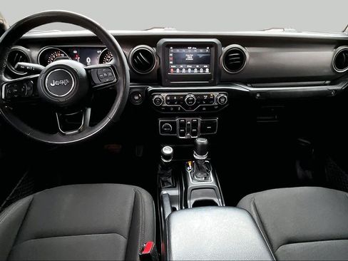Used 2023 Jeep Gladiator Sport AWD/4WD image 14