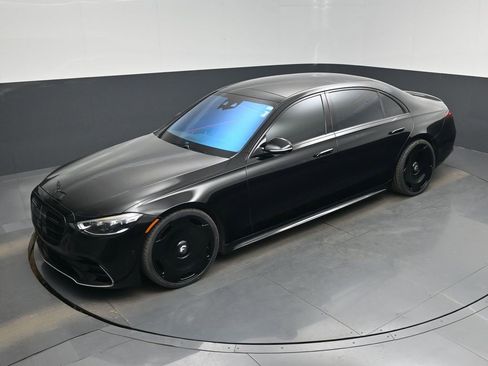 Used 2023 Mercedes-Benz S 580 4MATIC Sedan w/ AMG Line image 45