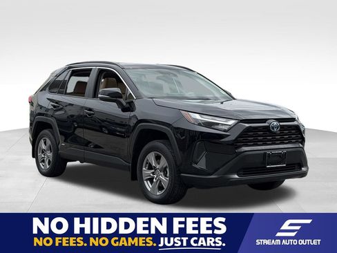 Used 2023 Toyota RAV4 XLE w/ Convenience Package AWD/4WD image 1