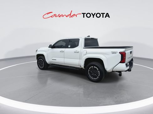 Used 2024 Toyota Tacoma TRD Sport image 6