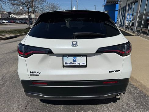New 2026 Honda HR-V Sport image 7