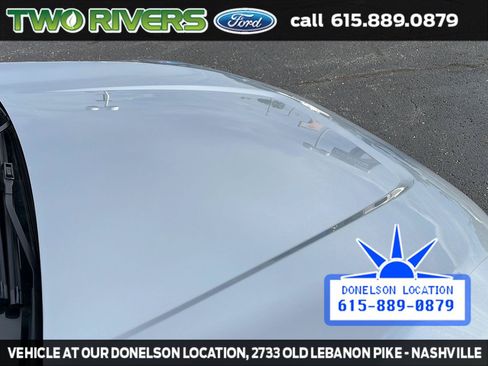 Used 2021 Ford Edge Titanium FWD image 12