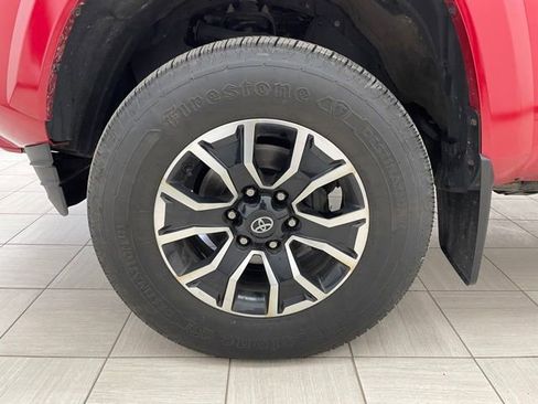 Used 2023 Toyota Tacoma TRD Sport w/ Black Out Package (TMS) AWD/4WD image 9