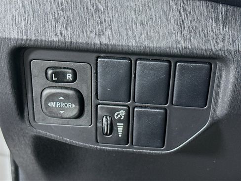 Used 2012 Toyota Prius Two FWD image 16