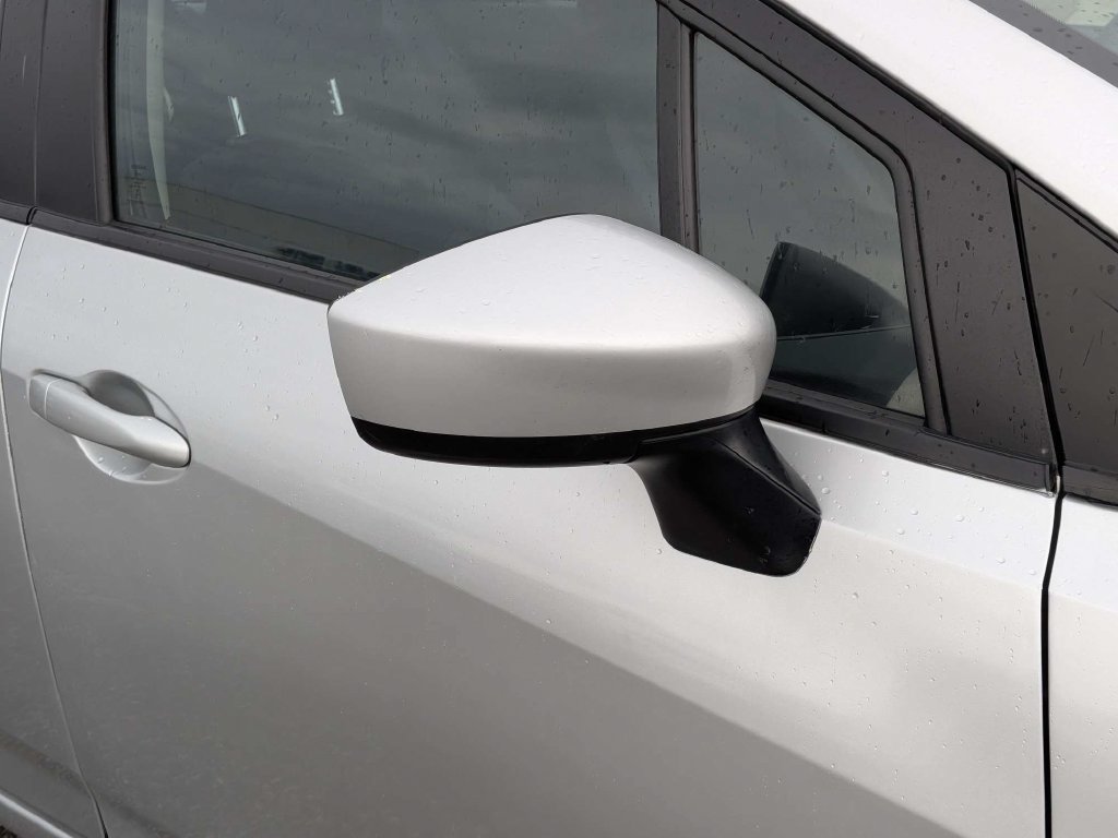 Used 2024 Nissan Versa SV FWD image 10