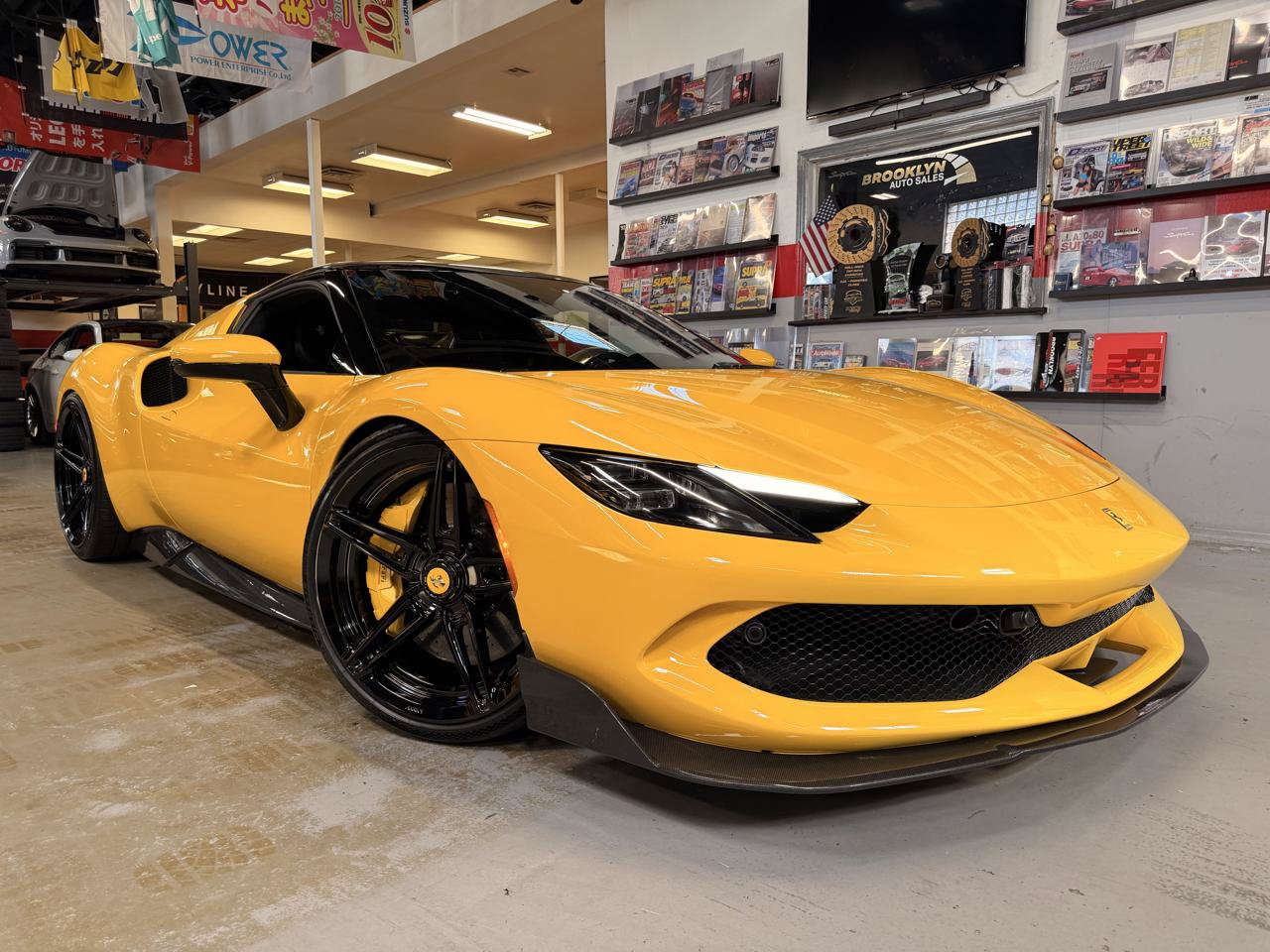 Used 2023 Ferrari 296 GTB RWD image 1