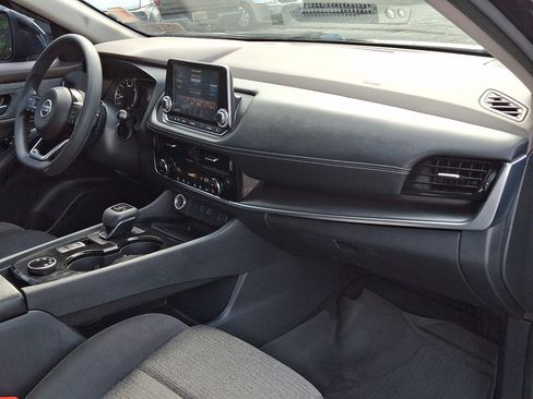 Used 2021 Nissan Rogue SV AWD/4WD image 10