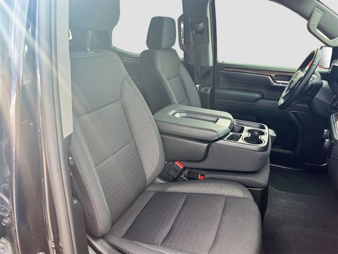 Used 2024 Chevrolet Silverado 1500 RST w/ Z71 Off-Road Package image 28