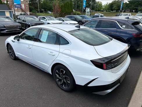 Used 2025 Hyundai Sonata SEL FWD image 6
