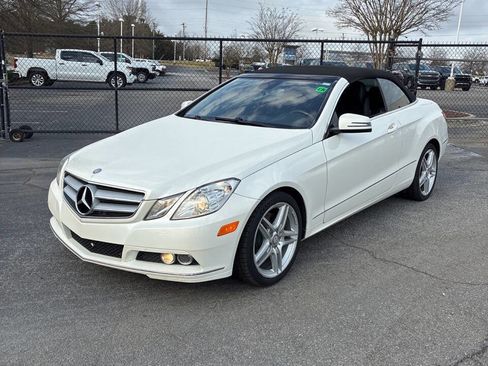 Used 2011 Mercedes-Benz E 350 E 350 2dr Convertible w/ Premium 1 Pkg image 2