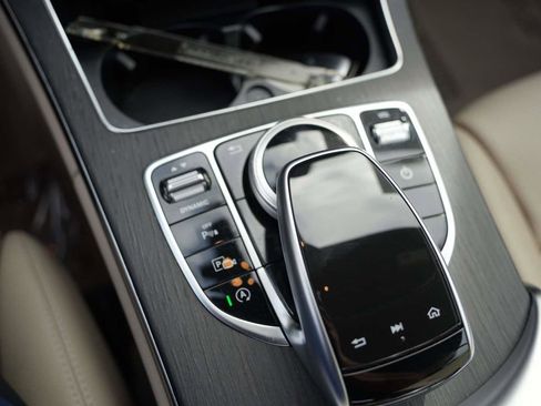 Used 2019 Mercedes-Benz C 300 Cabriolet image 21