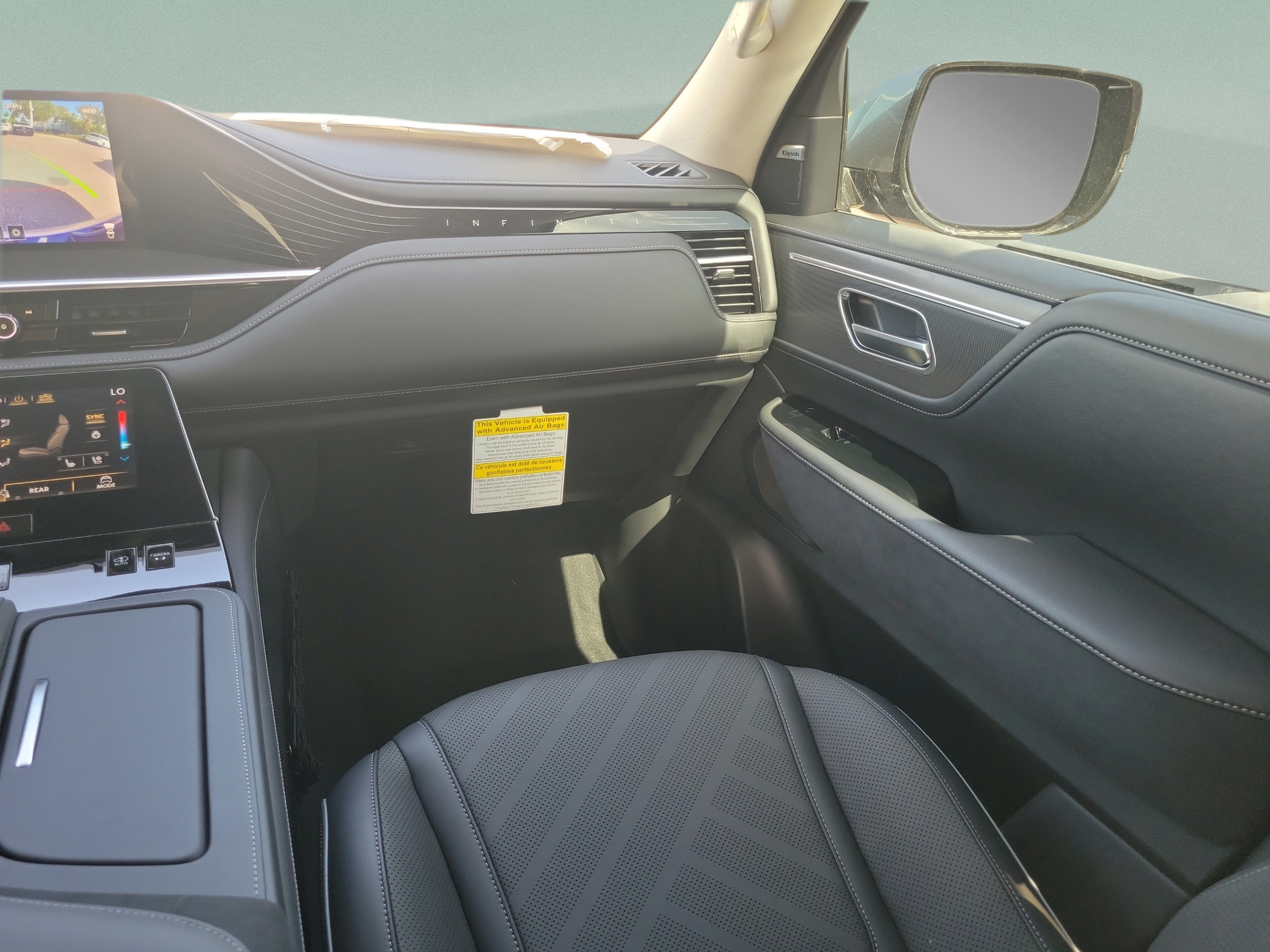New 2027 INFINITI QX80 Luxe w/ Cargo Package AWD/4WD image 8