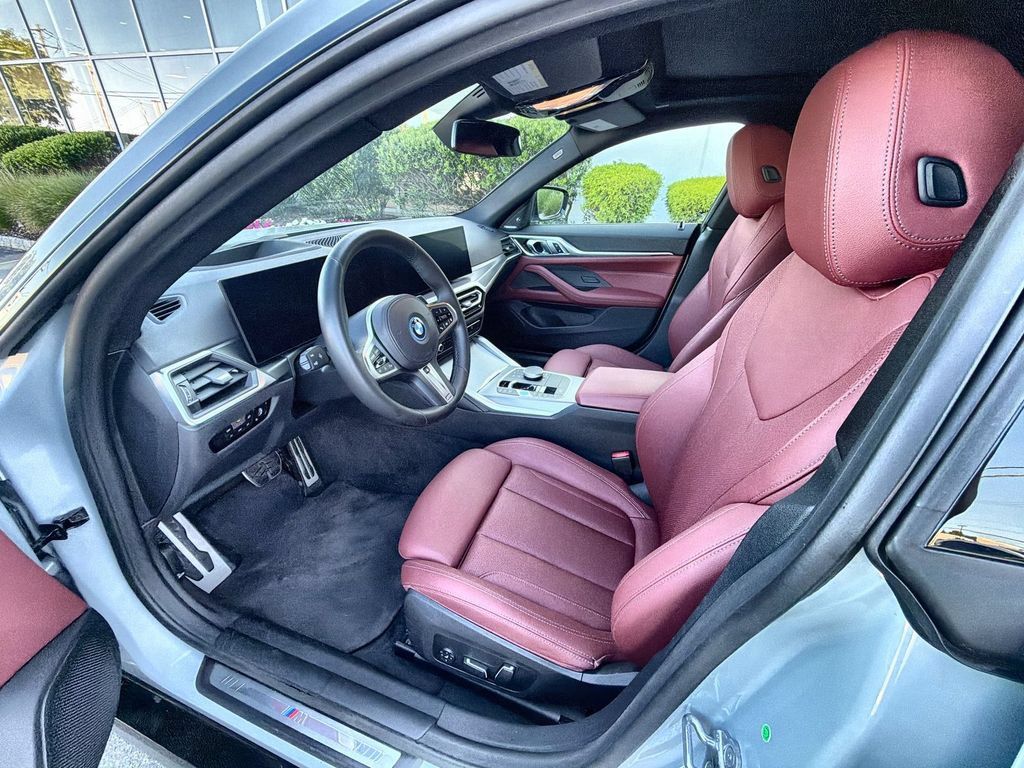 Used 2024 BMW i4 xDrive40i w/ M Sport Package AWD/4WD image 10