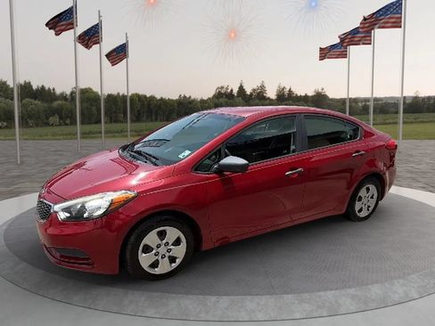 Used 2016 Kia Forte LX FWD image 2