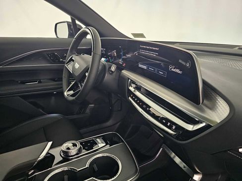 New 2026 Cadillac Lyriq Sport RWD image 11