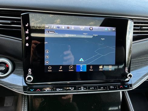 Used 2022 Jeep Wagoneer Series II w/ Premium Group I image 16