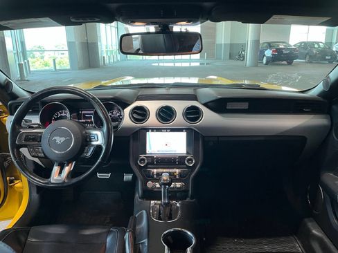 Used 2017 Ford Mustang Premium RWD image 34