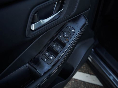 New 2026 Nissan Rogue SV image 19