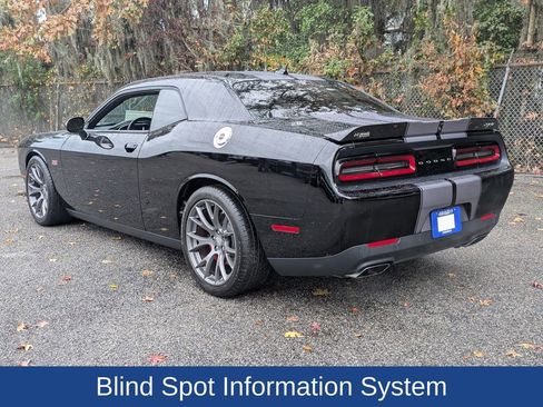 Used 2015 Dodge Challenger SRT w/ Technology Group image 6