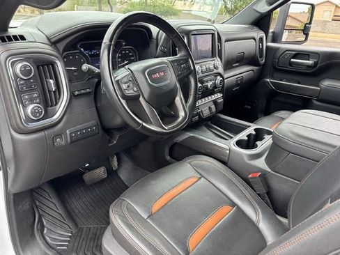Used 2023 GMC Sierra 2500 AT4 w/ AT4 Preferred Package AWD/4WD image 18