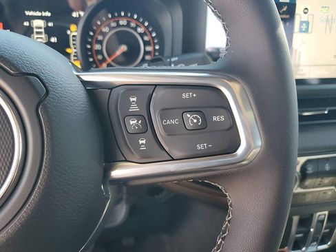 New 2026 Jeep Wrangler Sahara image 33