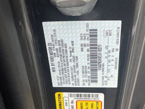 Used 2025 Ford Mustang Convertible RWD image 38