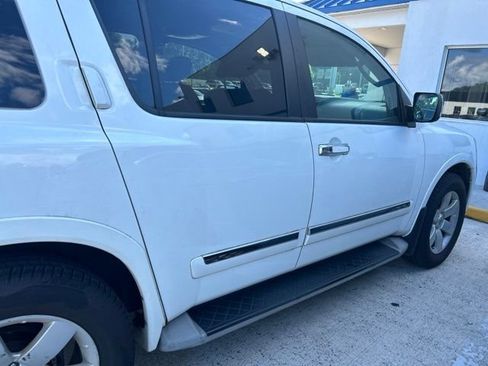 Used 2011 Nissan Armada SL RWD image 6