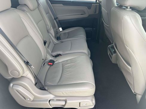 Used 2018 Honda Odyssey EX-L image 14