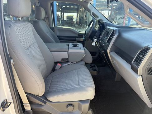 Used 2017 Ford F150 XLT RWD image 21