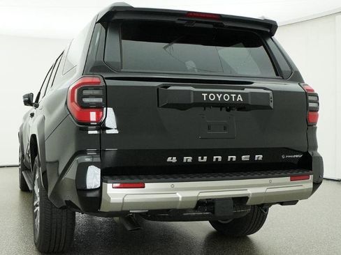 New 2026 Toyota 4Runner Limited AWD/4WD image 25