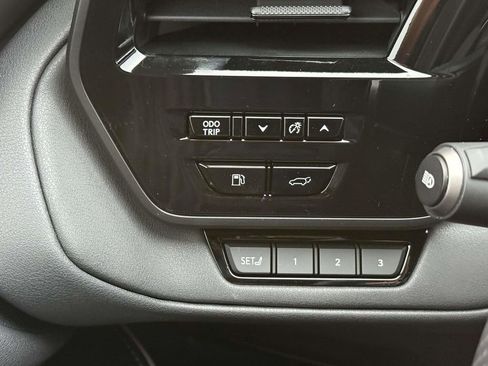 Used 2025 Lexus TX 500h AWD w/ Technology Package image 25