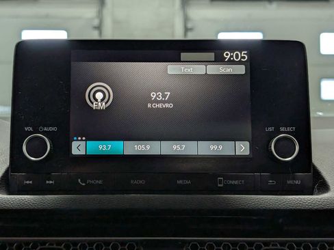 Used 2023 Honda Civic Sport image 24