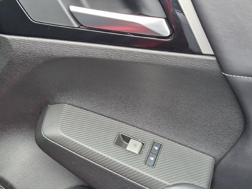 Used 2025 Mitsubishi Outlander SE AWD/4WD image 35