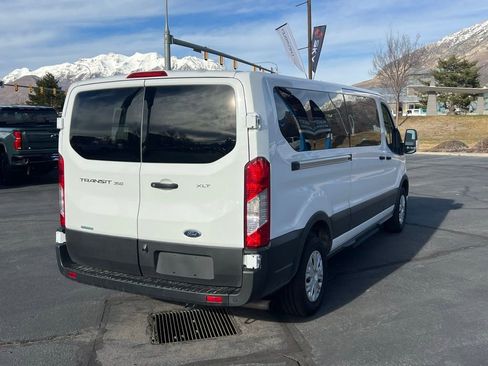 Used 2023 Ford Transit 350 XLT RWD image 11
