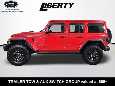 Used 2025 Jeep Wrangler Unlimited Rubicon image 6