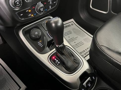 Used 2021 Jeep Compass Latitude w/ Convenience Group AWD/4WD image 24