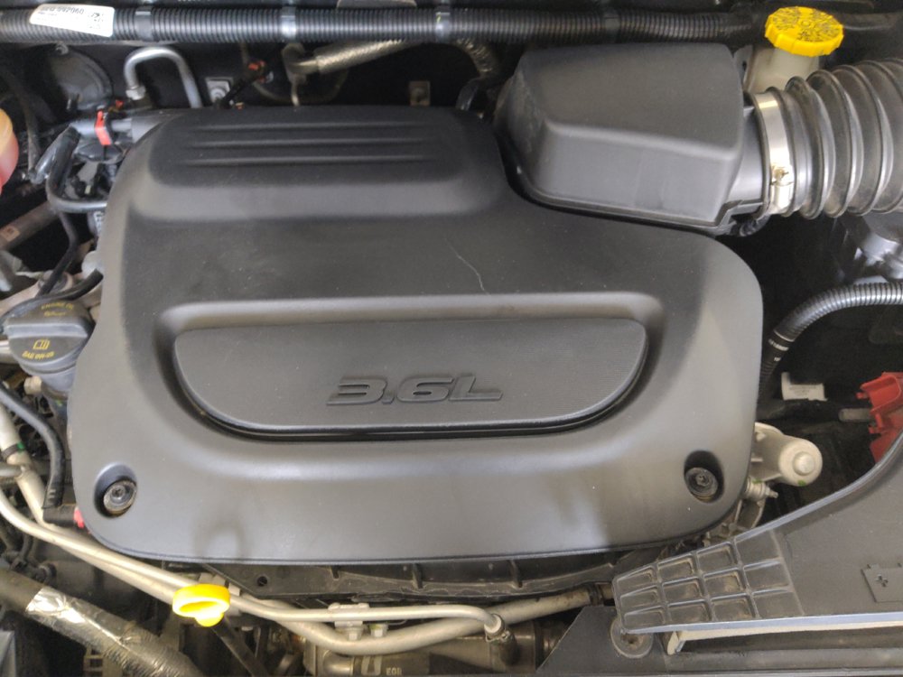 Used 2023 Chrysler Pacifica Touring-L FWD image 30