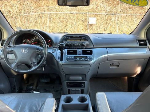 Used 2010 Honda Odyssey EX-L image 12