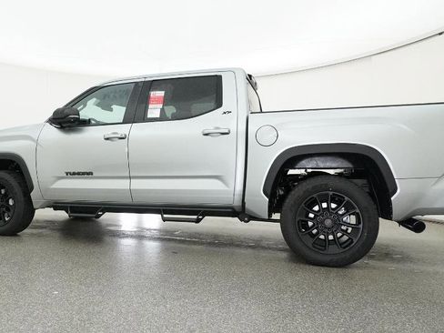 New 2026 Toyota Tundra SR5 AWD/4WD image 10