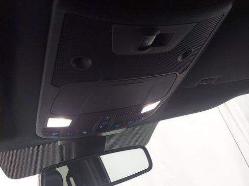 Used 2015 Ford F150 Lariat w/ Equipment Group 502A Luxury AWD/4WD image 13